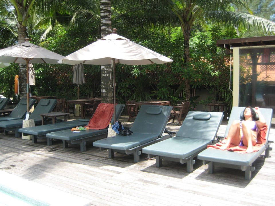 Viel Platz am Pool Khaolak Oriental Resort - Adults only