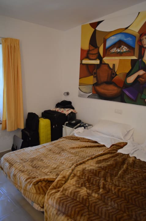 Bett Sahara Beach Club