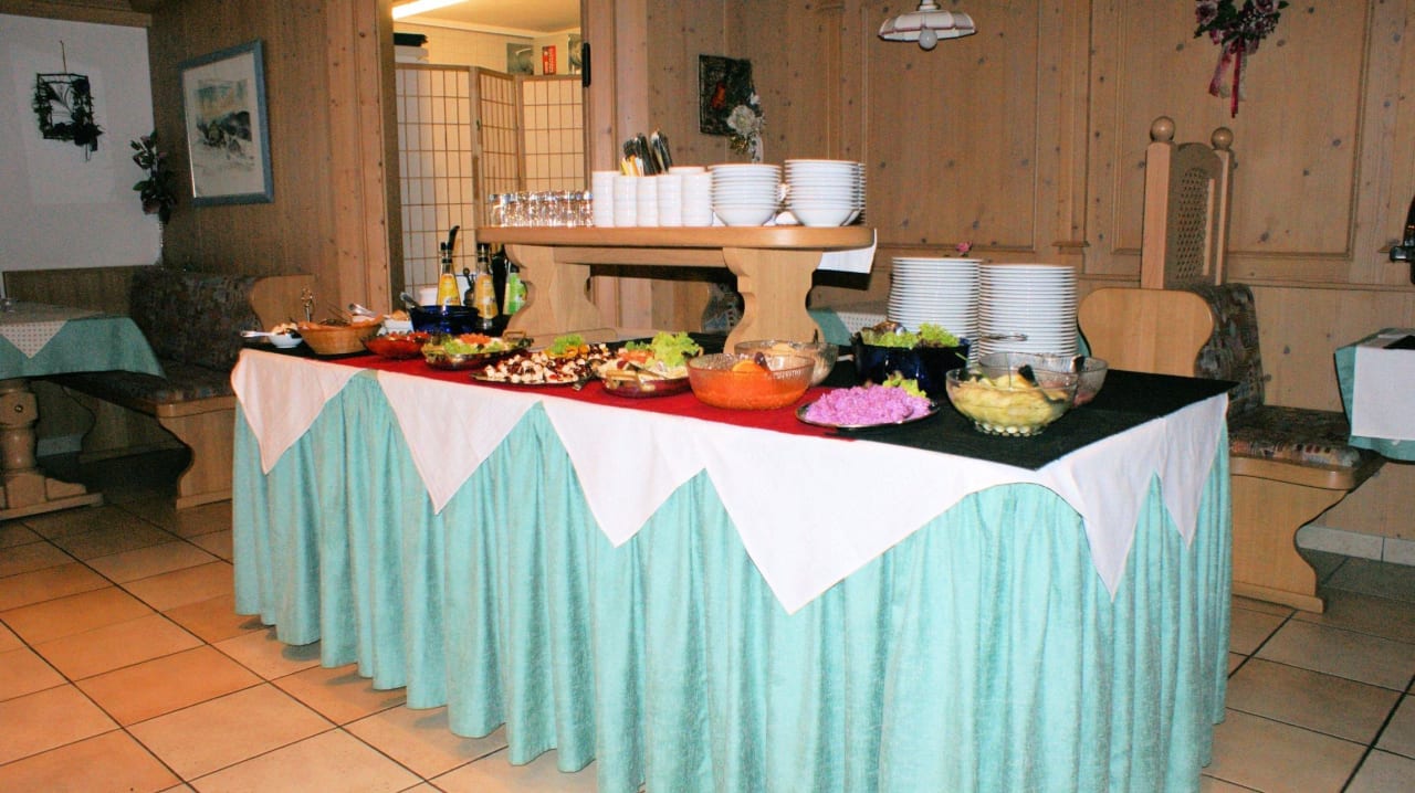 Tolles Salatbuffet Hotel Brunnenhof