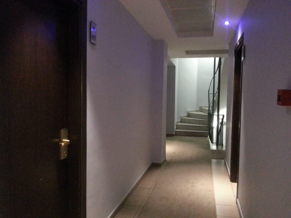 Gang auf der 4. Etage Best Western Hotel Pythagorion