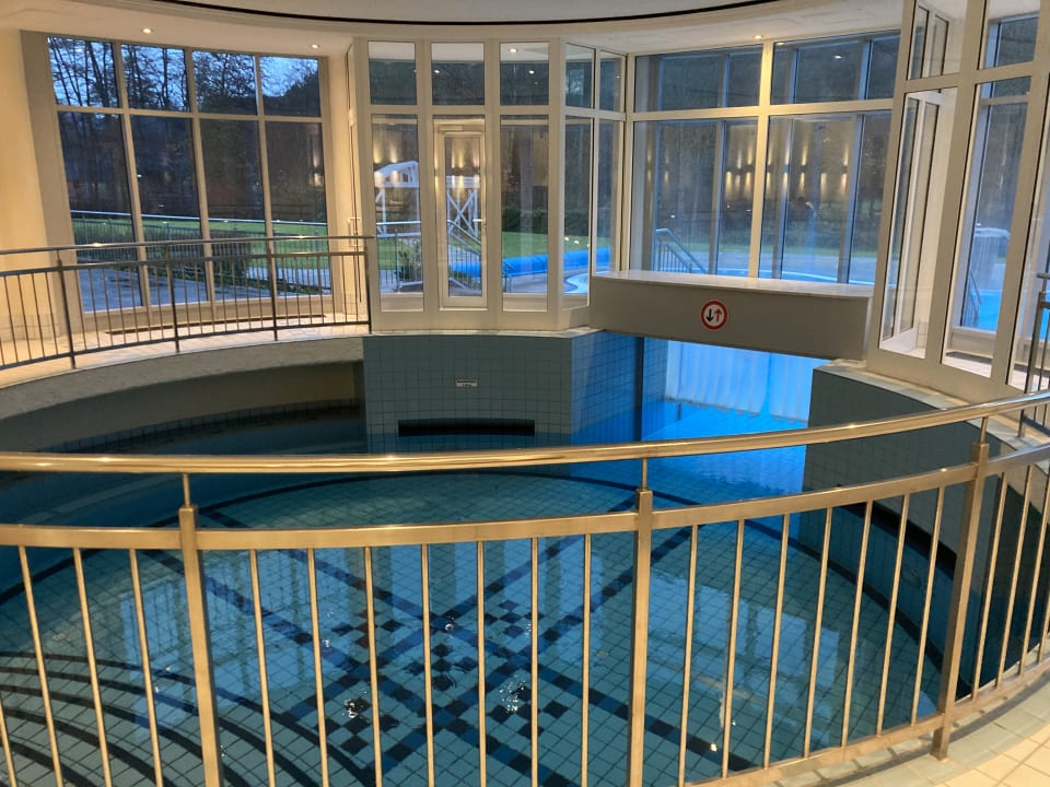 Pool Hotel Dorint Resort & Spa Bad Brückenau