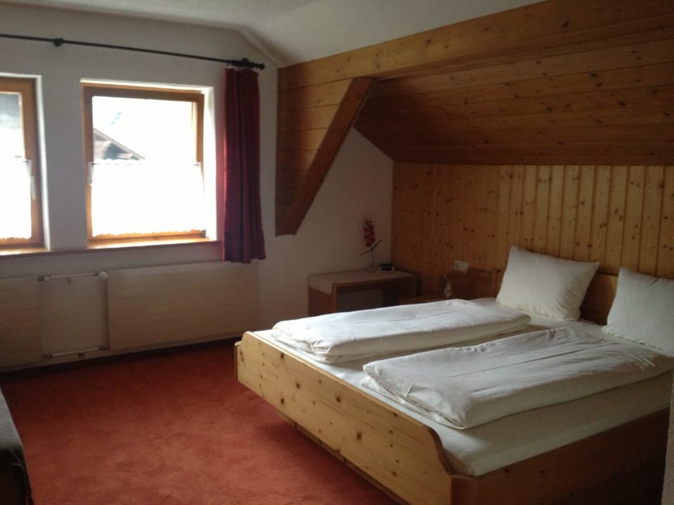 Schlafzimmer Apartments Seppl Stoba