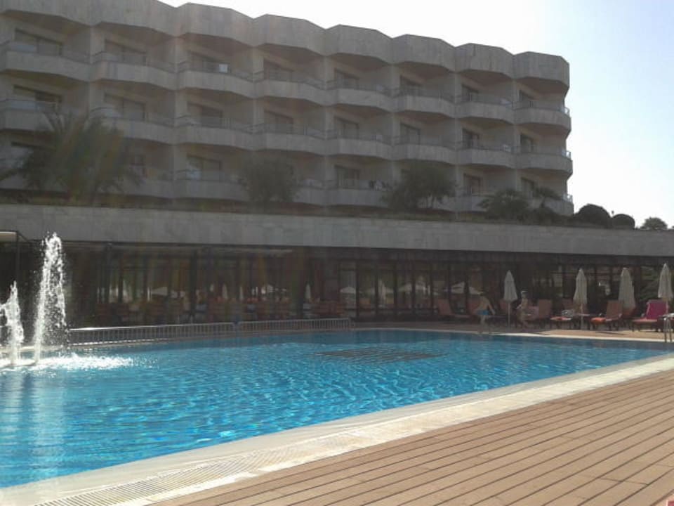 Pool Hotel Serrano Palace