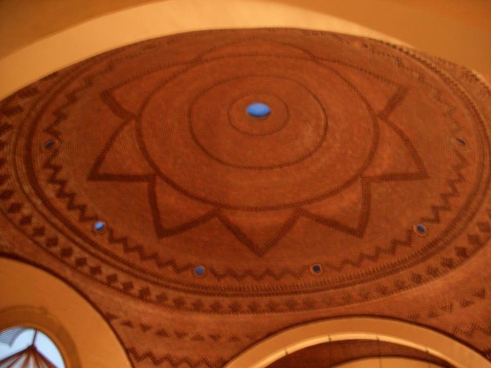 Kuppel in der Lobby Sentido Akassia Beach