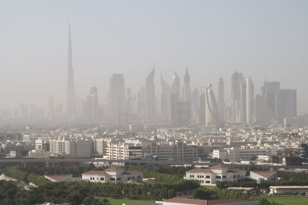 Ausblick von der Poolterrasse Golden Sands Hotel Creek
