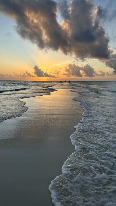 Strand Kuramathi Maldives
