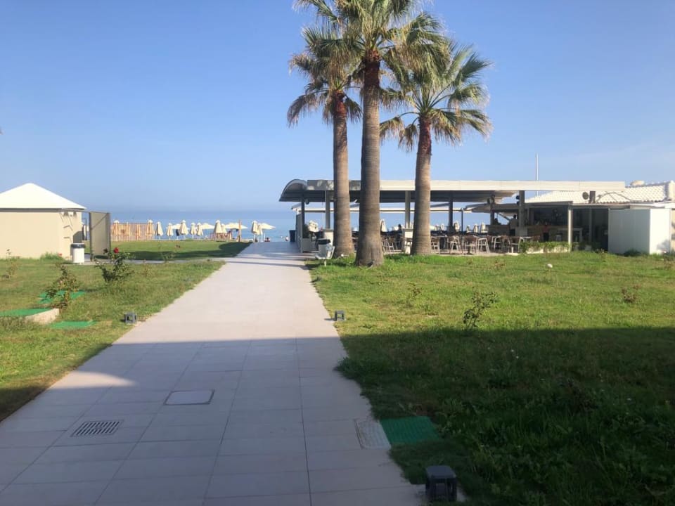 Strand Vantaris Luxury Beach Resort