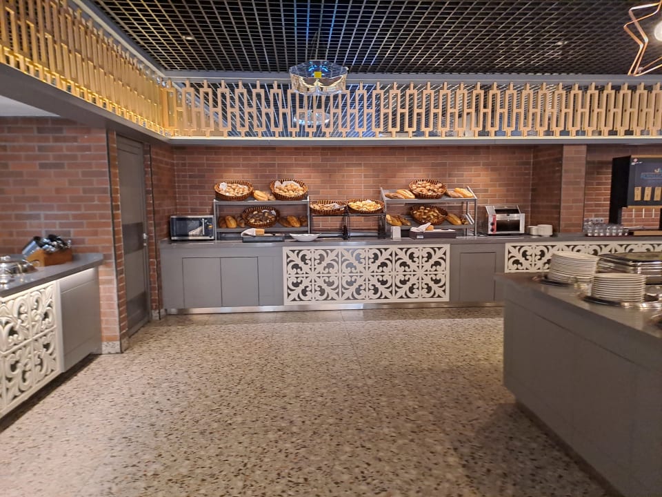 Gastro Hotel Royal Garden Beach