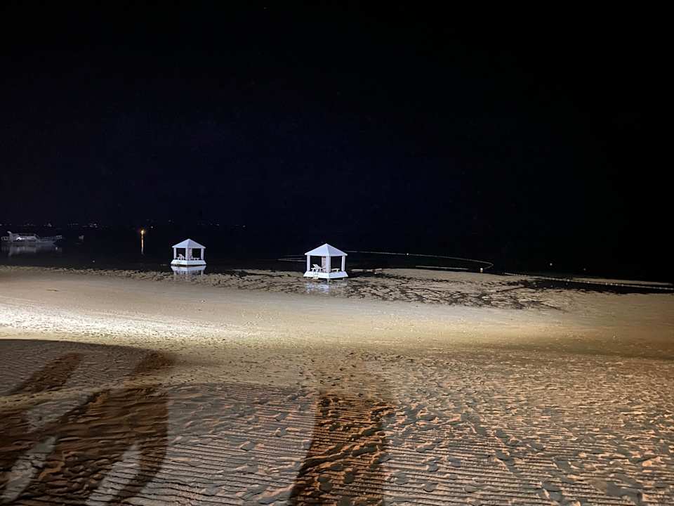 Strand Puri Santrian