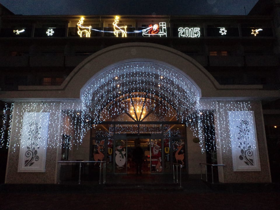 Schöne Weihnachtsdeko 2014/15 Seaden Corolla Hotel