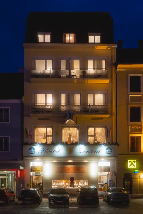 Außenansicht Hotel Zentral