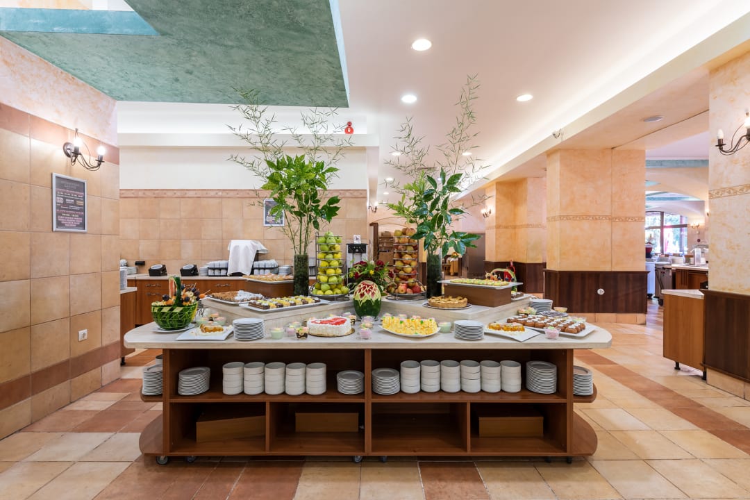 Gastro Hotel Hrizantema