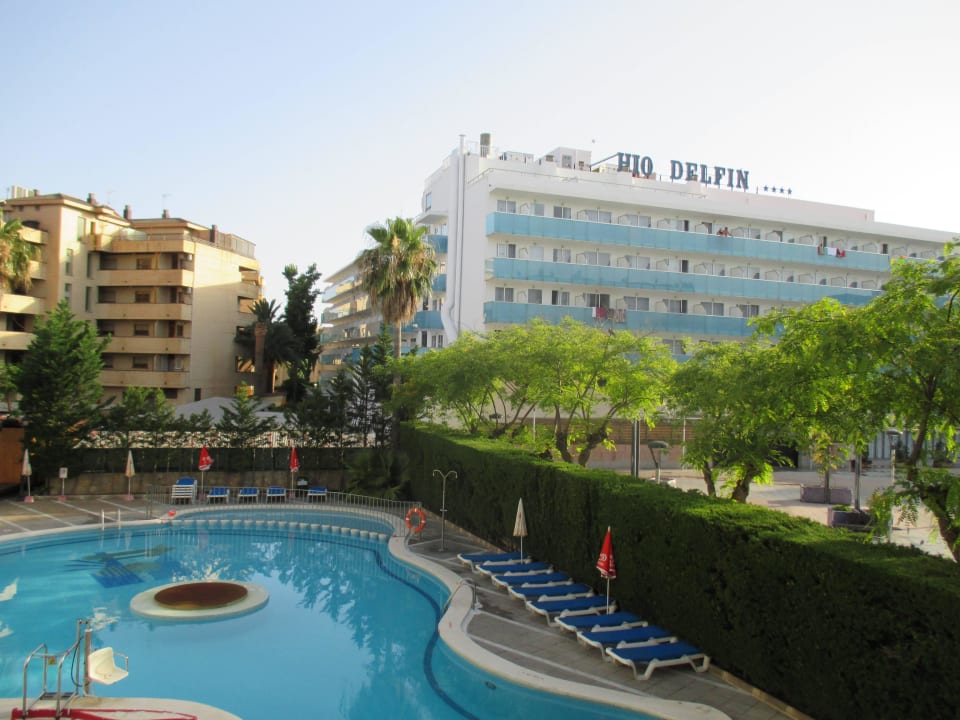 Blick Richtung Pool Hotel Olympus Palace
