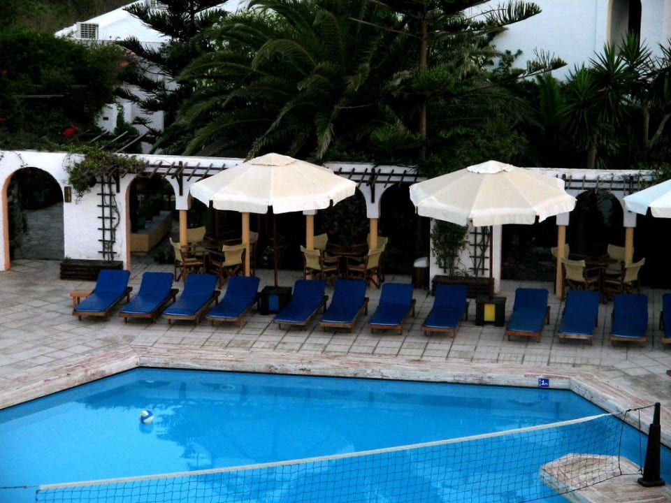 Pool Gaia Garden Hotel