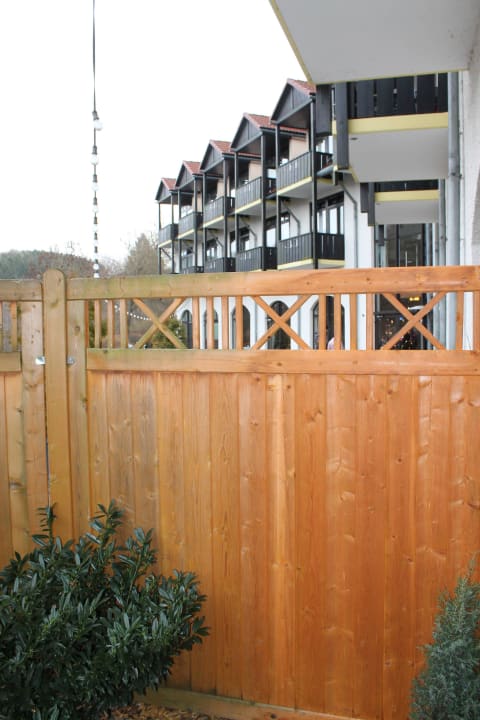 Außenanlage Sauna Göbel's Seehotel Diemelsee