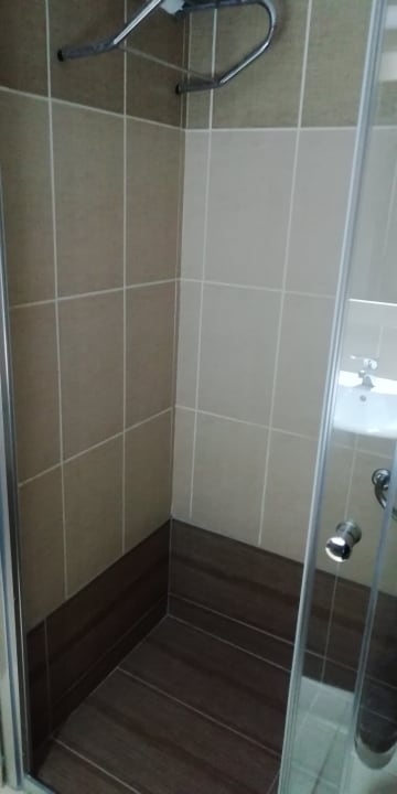 Zimmer Side Breeze Hotel