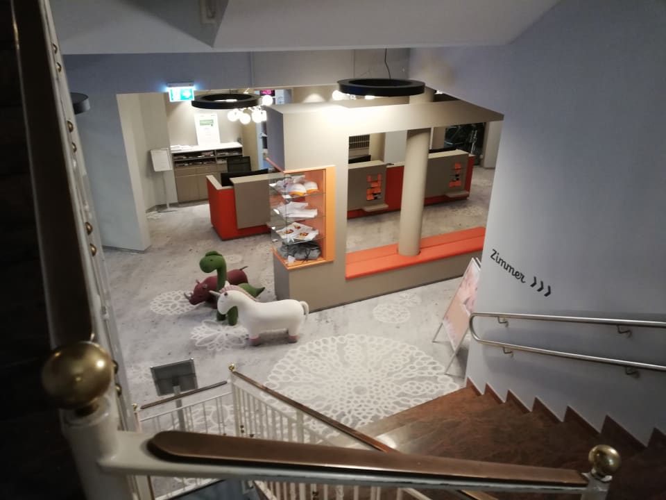 Lobby Thermenhotel Kurz