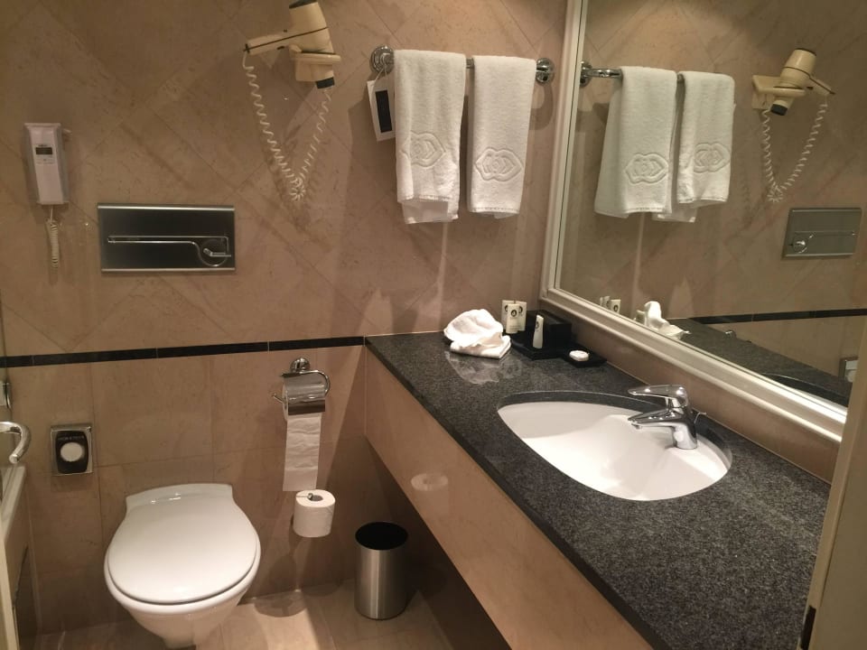 Bathroom Sofitel Budapest Chain Bridge