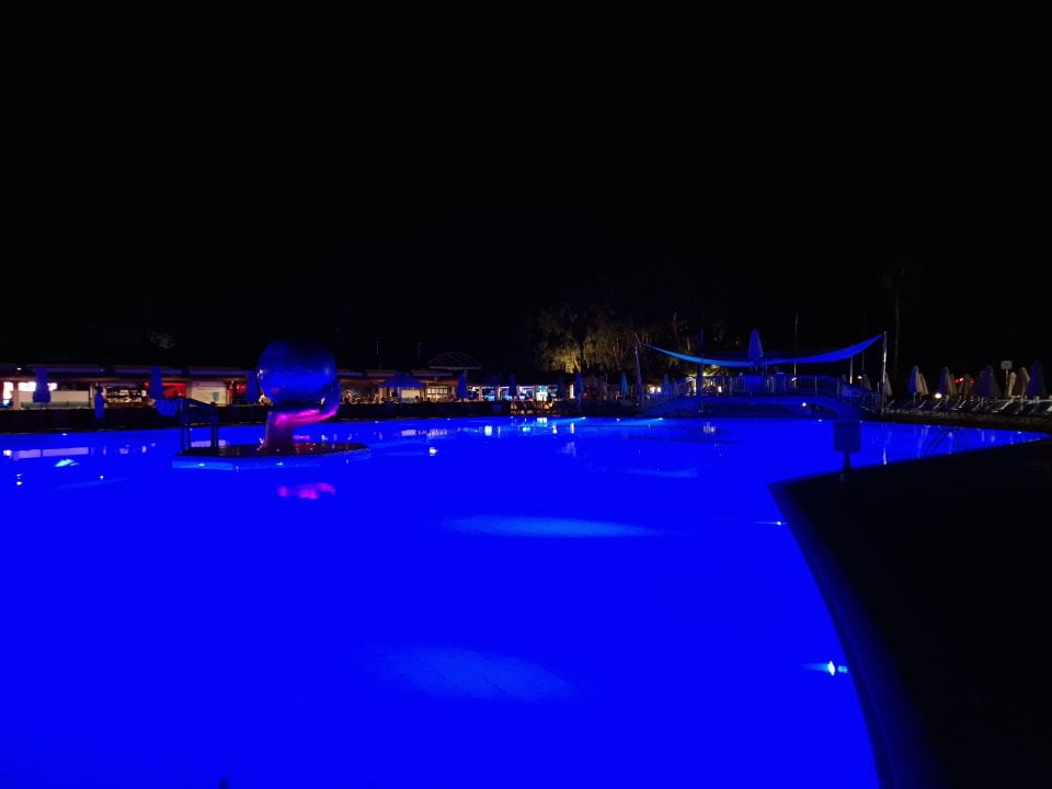 Pool TUI BLUE Pascha Bay