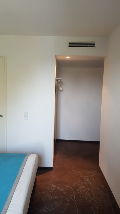 Zimmer Motel One Köln-Mediapark