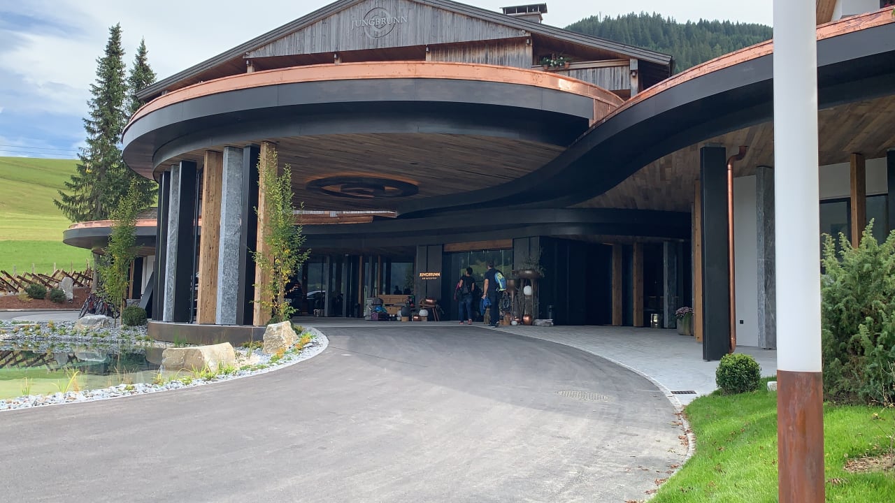 Außenansicht Jungbrunn - Der Gutzeitort