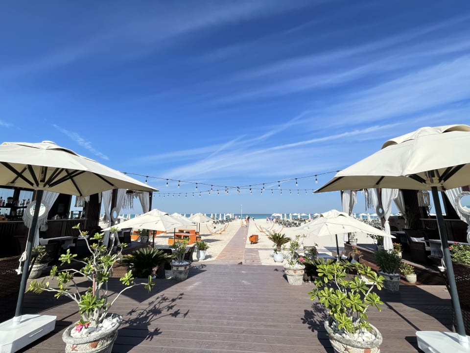 Strand Rixos Premium Saadiyat Island
