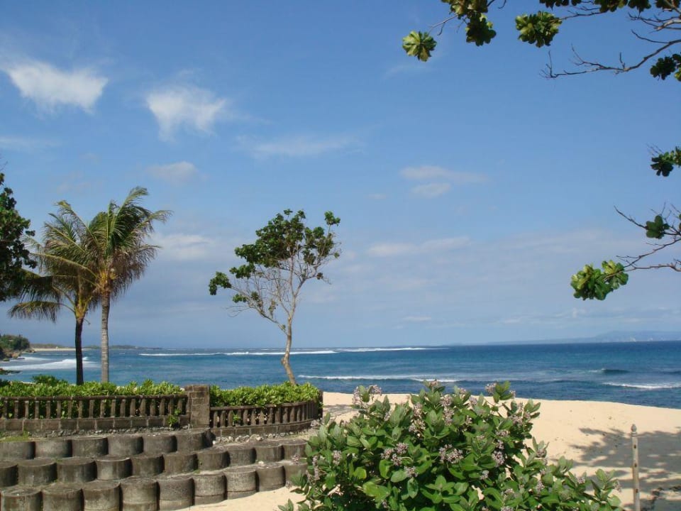 Der Strand des Nikko Hilton Bali Resort