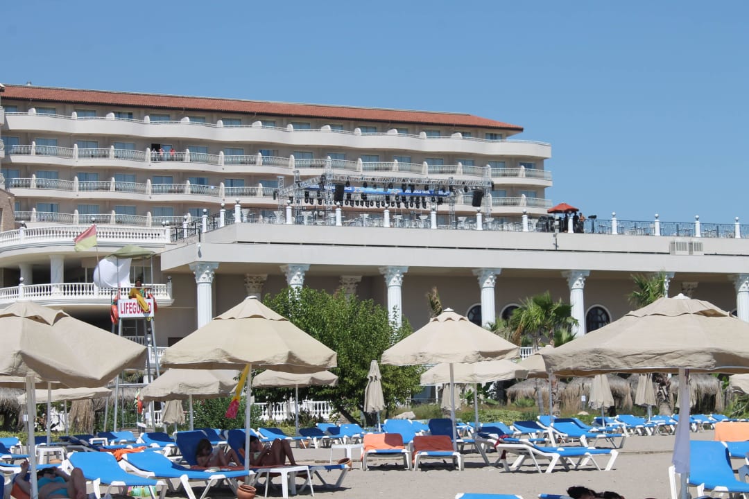 Strandblick auf das Hotel Starlight Resort Hotel
