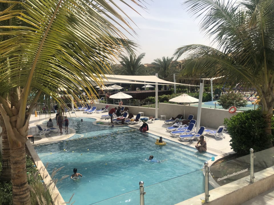 Pool DoubleTree by Hilton Resort & Spa Marjan Island