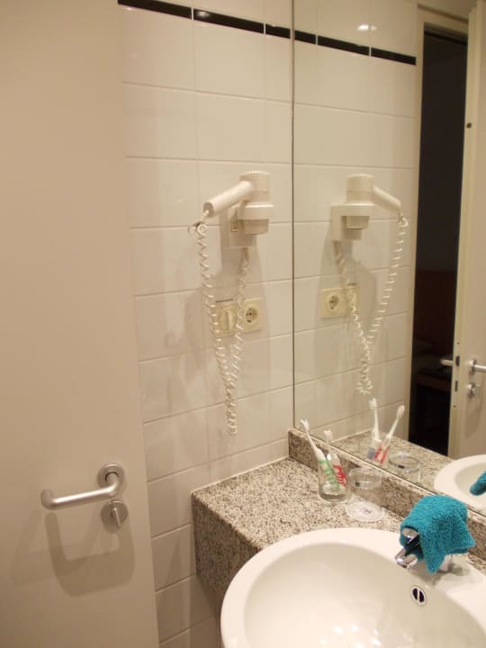 Zimmer NH Berlin City Ost