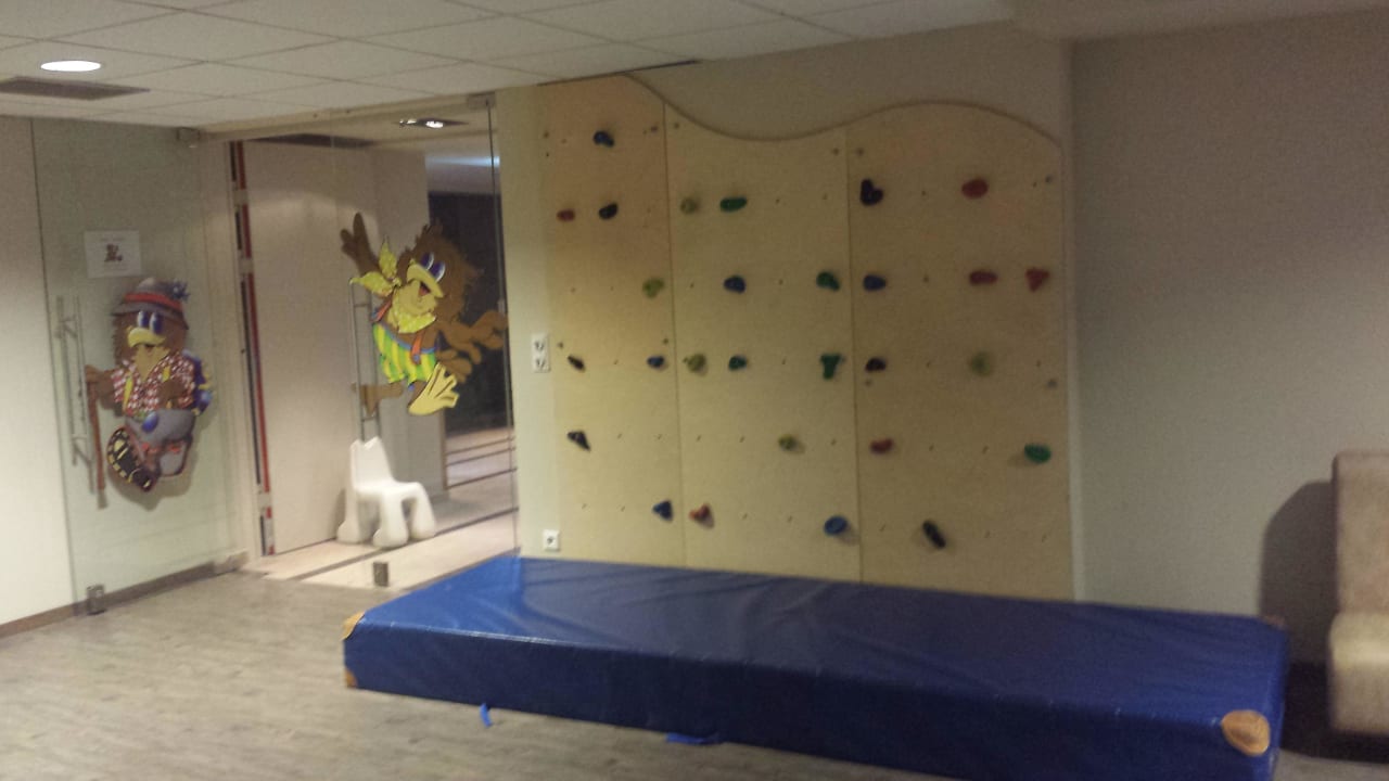 Kletterwand Falkensteiner Hotel Sonnenalpe