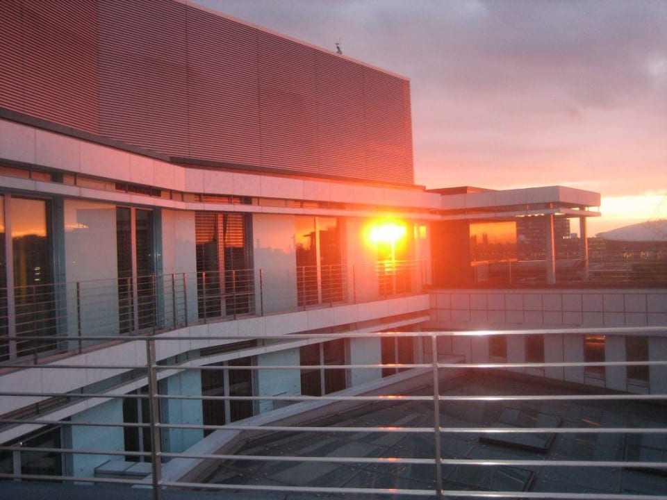 Sonnenuntergang in der Suite Radisson Blu Hotel Köln