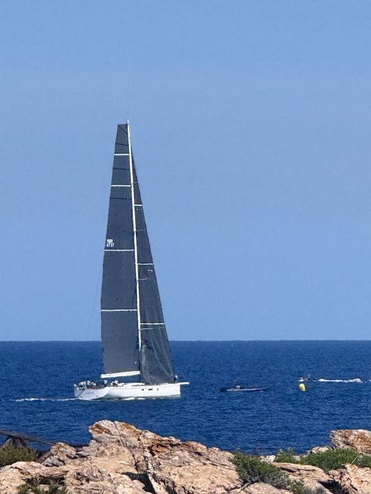 Strand Colonna Resort