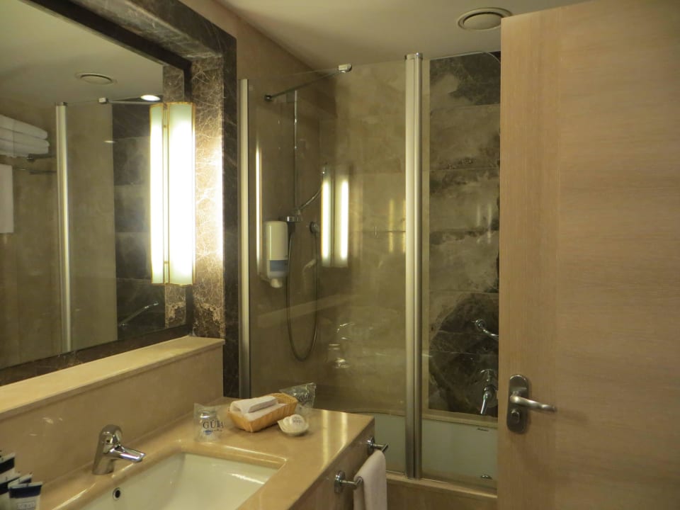 Wanne/Bad Güral Premier Tekirova