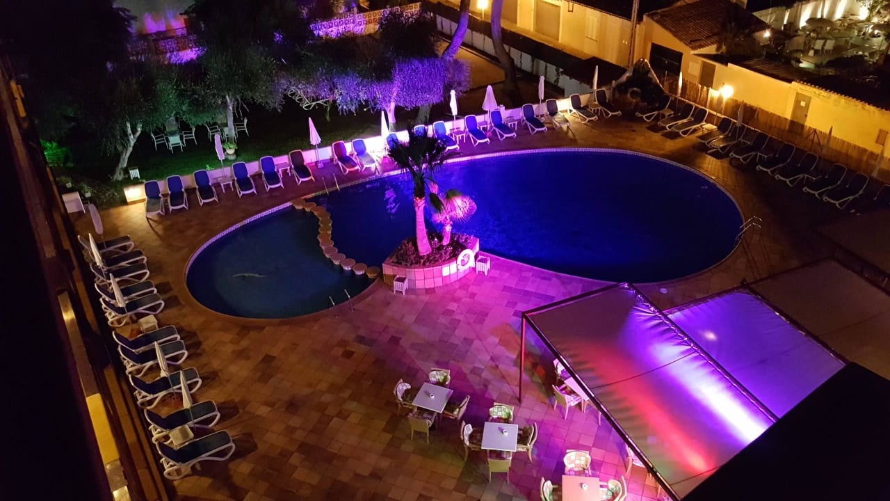 Vom Zimmer bei Nacht Hotel Clumba