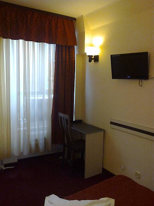 Desk Hotel Zamca Suceava