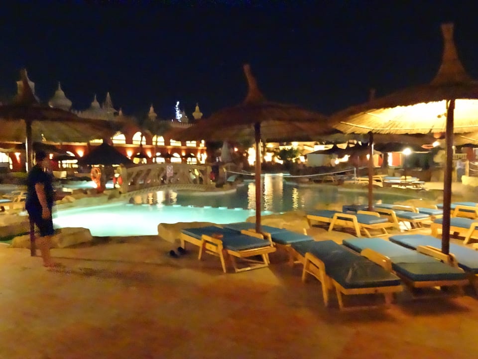 Activpool  Pickalbatros Alf Leila Wa Leila Resort - Neverland Hurghada