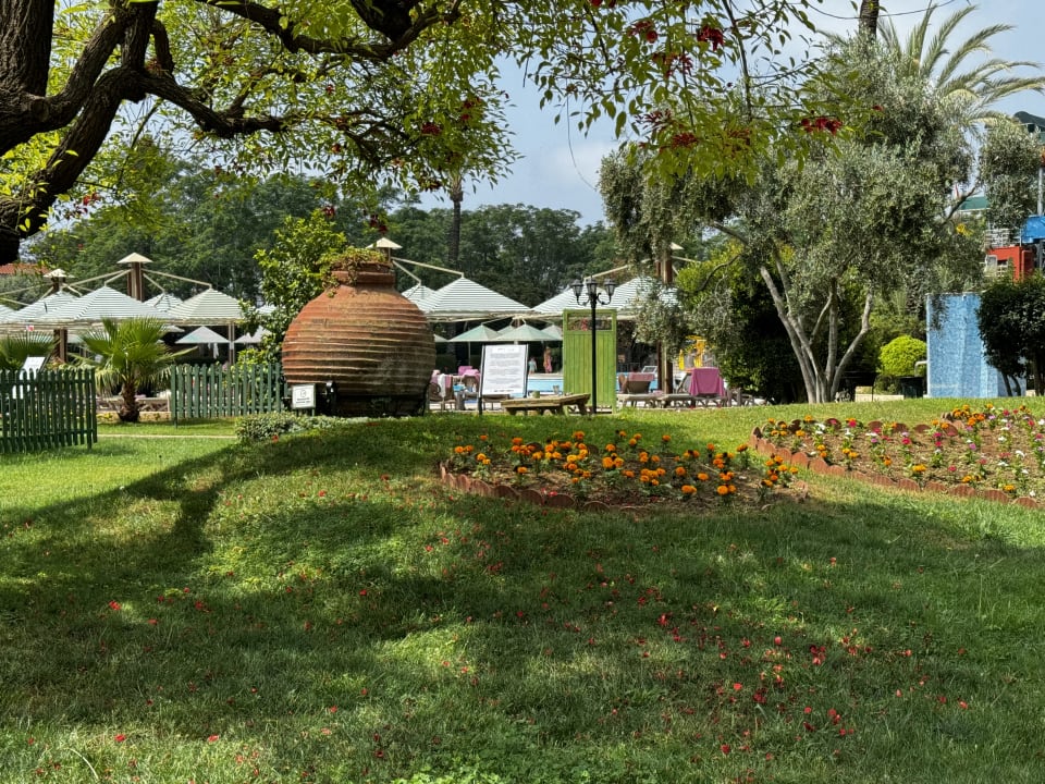 Gartenanlage Belconti Resort Hotel