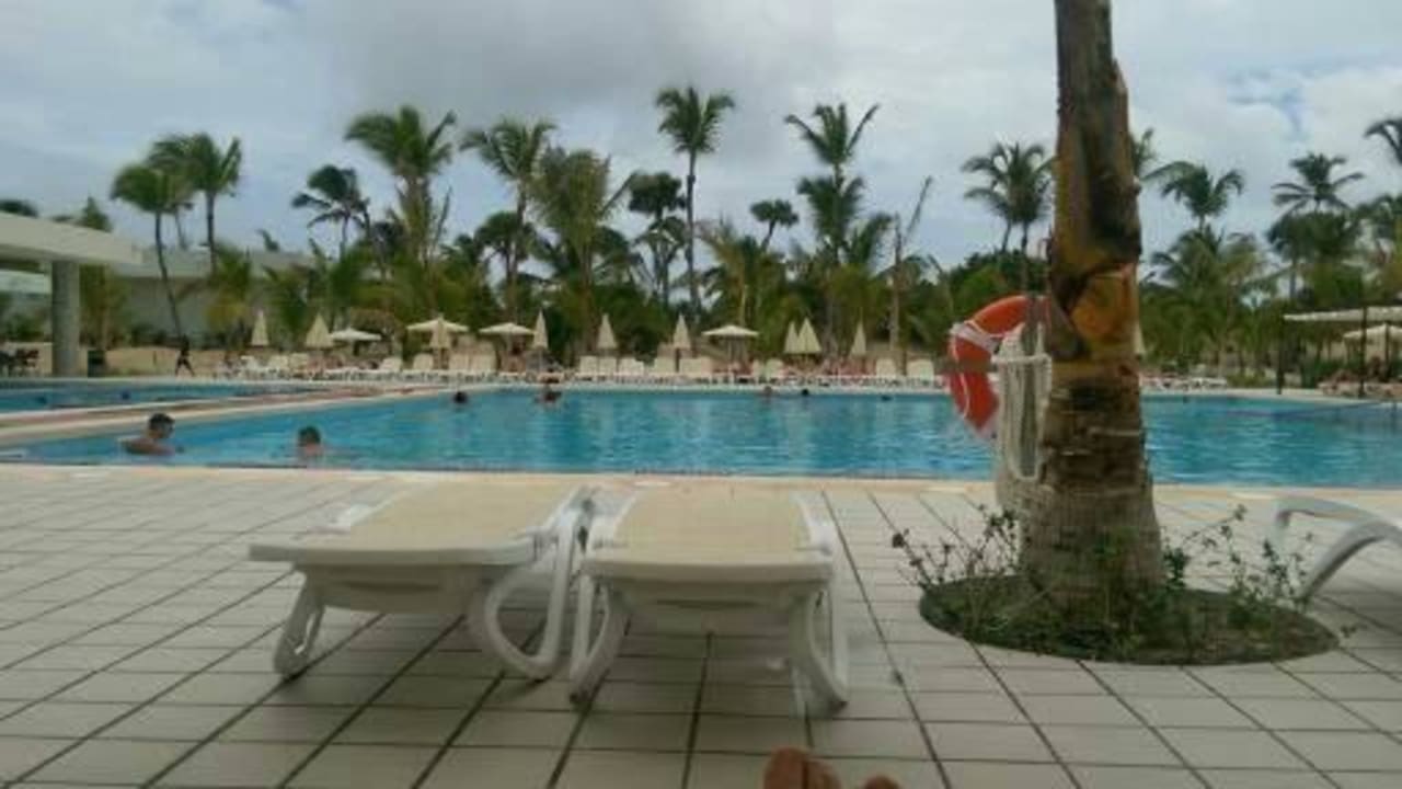 Sensimar Pool mit Poolbar TUI SENSIMAR Bavaro Hotel
