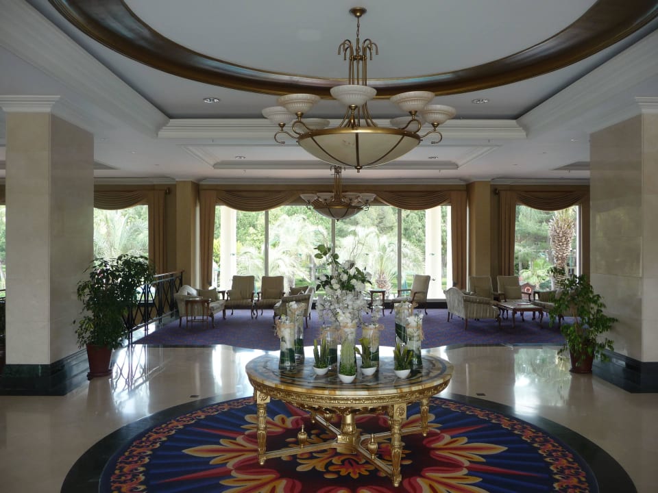 Lobby... IC Hotels Airport