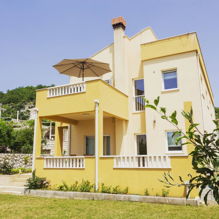 House Apartments Ladisic