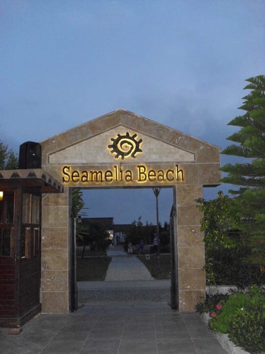 Zugang zum Strand Seamelia Beach Resort