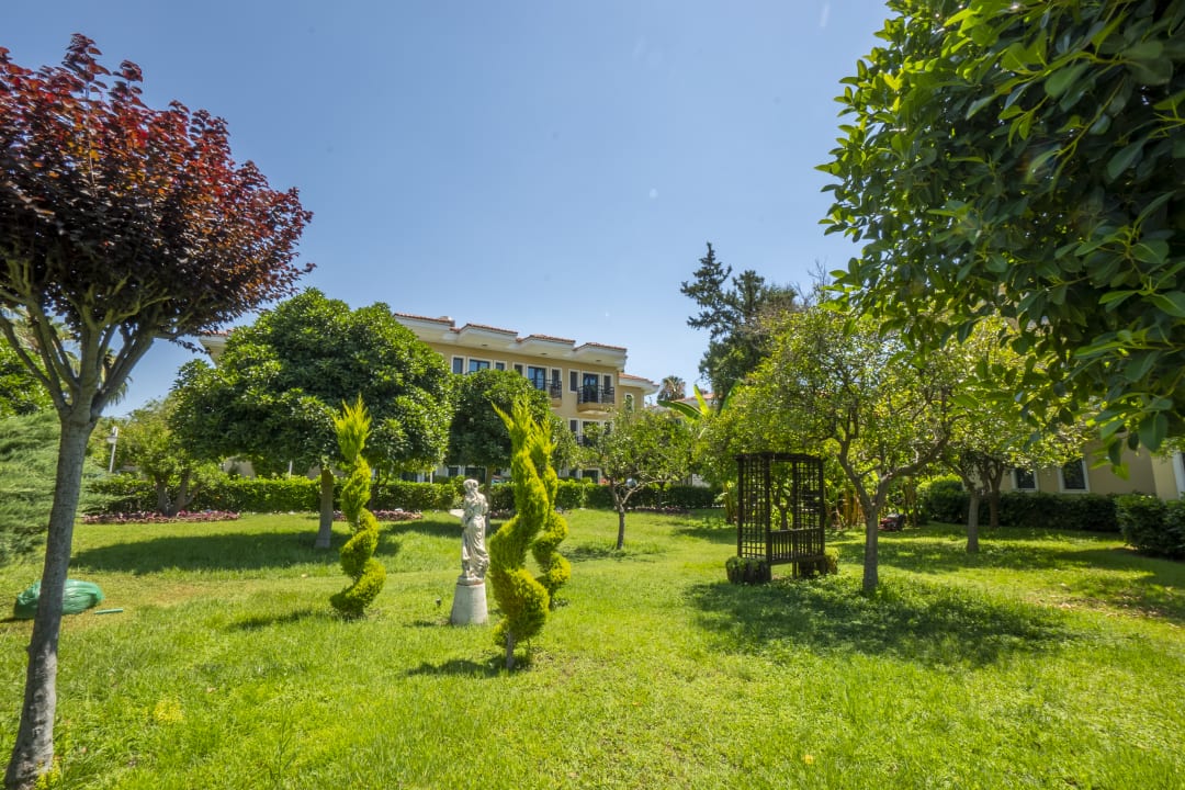 Gartenanlage Club Hotel Phaselis Rose