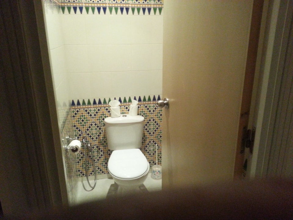 Toilette Hotel El Mouradi Djerba Menzel