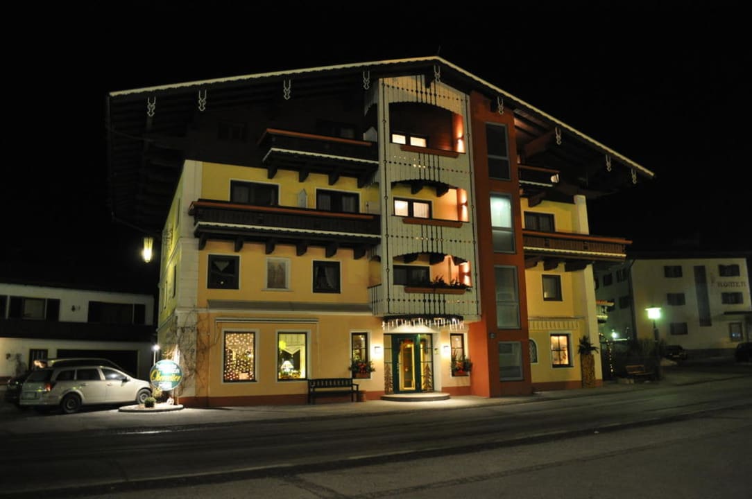 Pension by night Pension Oberreiter Fusch