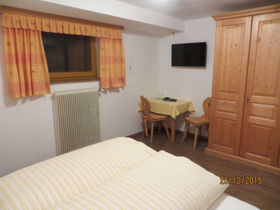 Familienzimmer, Zimmer 1 Haus Zaferna