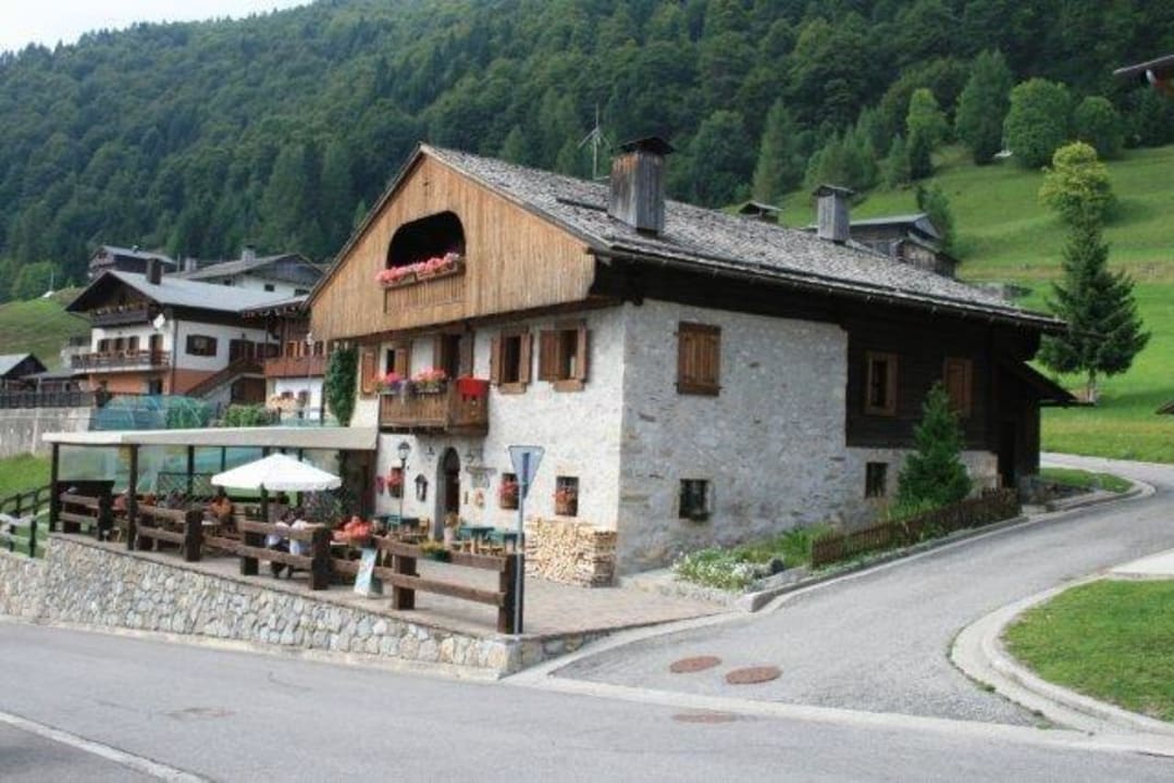 Außenansicht Hotel Pa' Khraizar