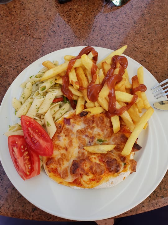 Gastro Three Corners Sea Beach Resort