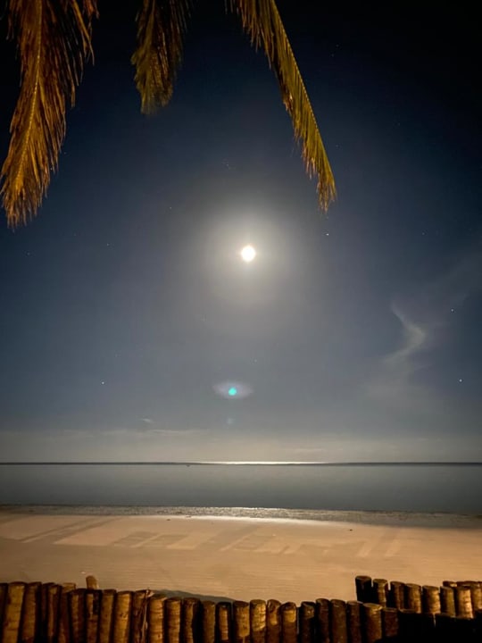 Strand Sultan Sands Island Resort & Spa