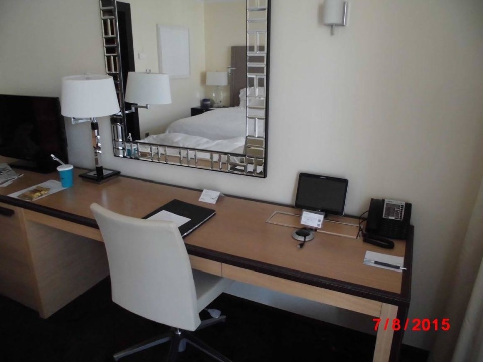 Schreibtisch Hotel The Westin Grand Berlin